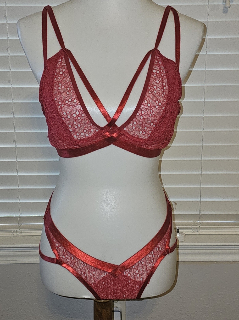 Fashion Nova Crimson Lace Strappy Bralette & Panty Set